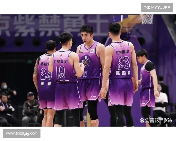 连续两场惨败 CBA争冠热门遭重创大手笔投入恐成泡影 连续两场惨败 CBA争冠热门遭重创大手笔投入恐成泡影